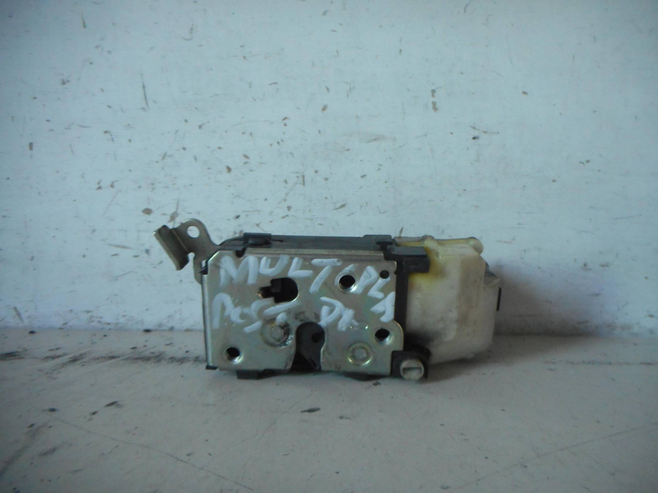 Serratura chiusura c.zta porta post. dx.